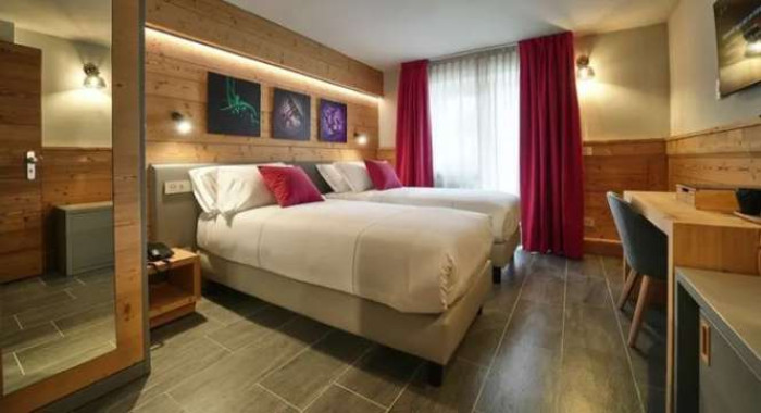 Hotel Perruquet, Cervinia ski chalet, image 4